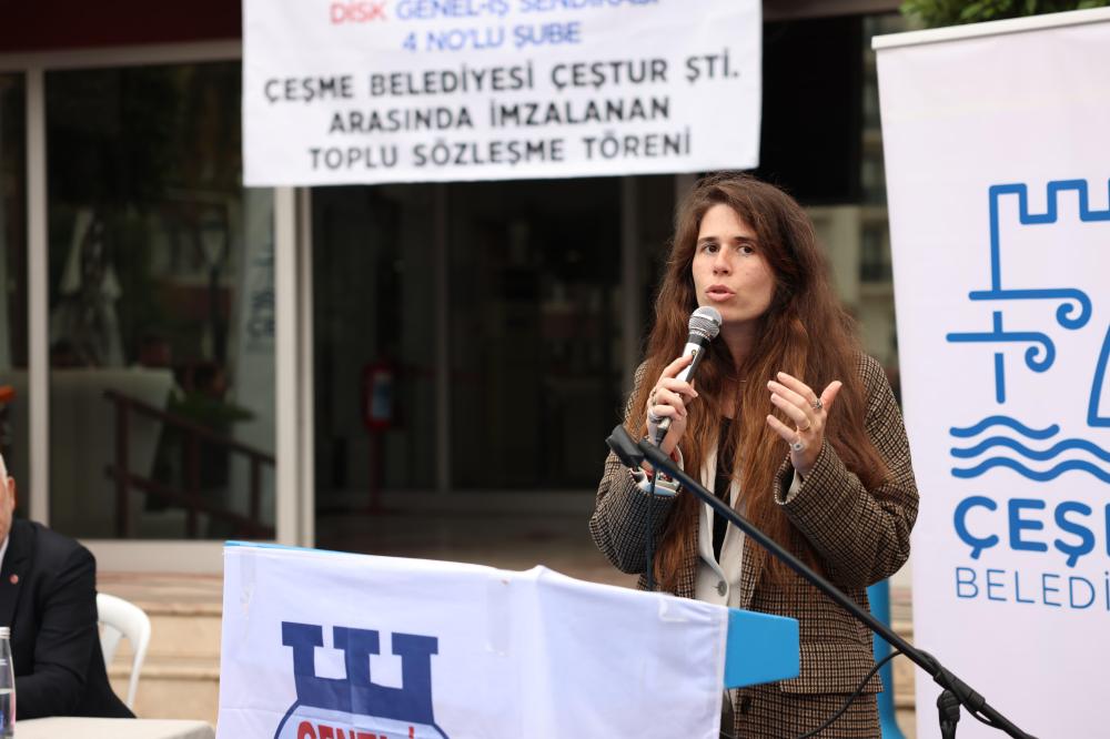 İZMİR’DE İLK: ÇEŞME BELEDİYESİ DİSK İLE TOPLU İŞ SÖZLEŞMESİ İMZALADI