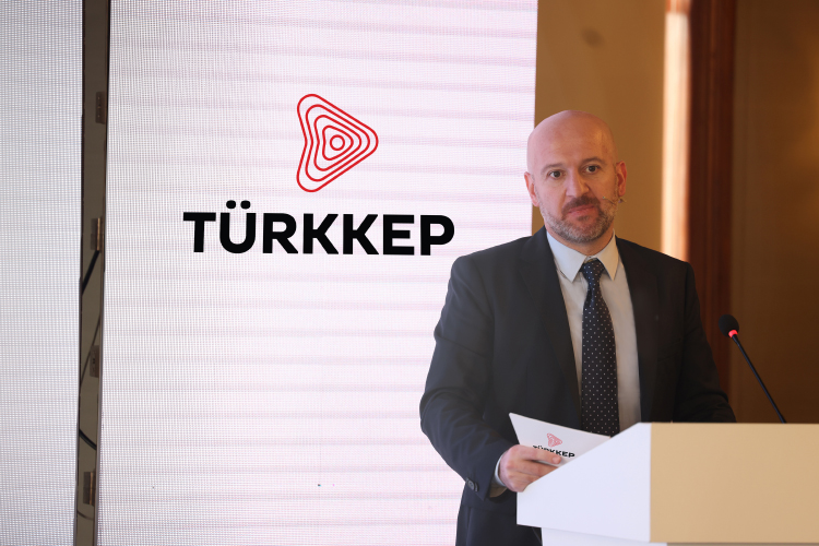 E-DEFTER ZORUNLULUĞU: 1 MİLYON MÜKELLEF DAHA DİJİTALLEŞİYOR