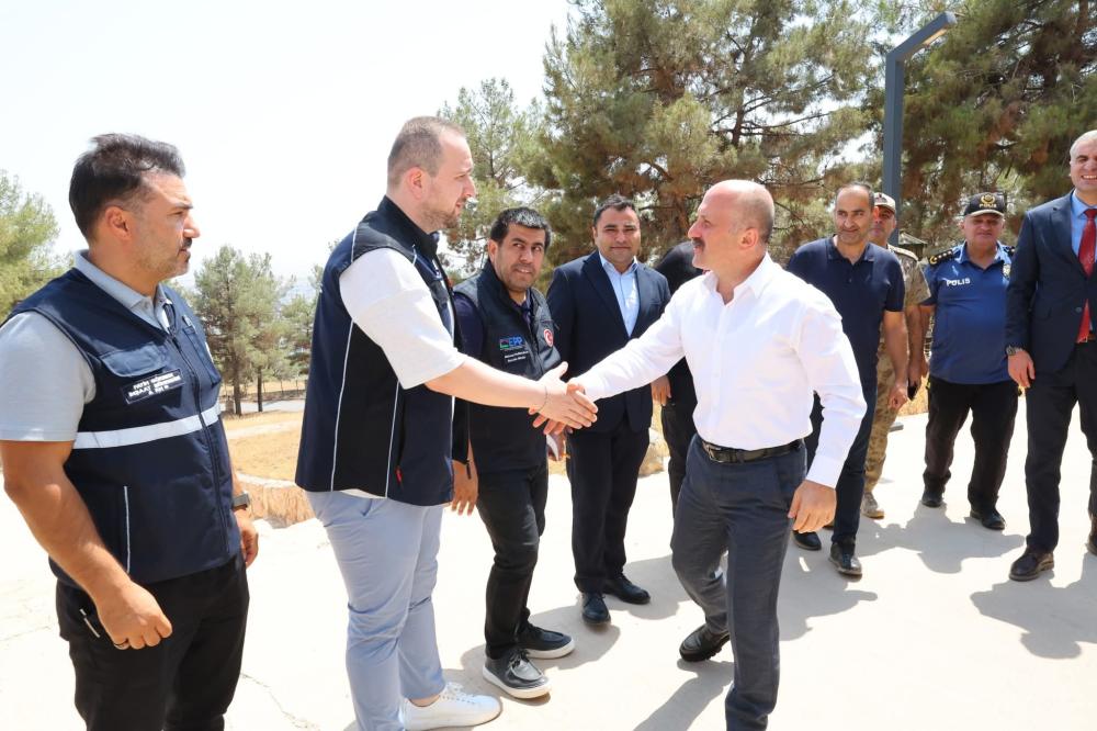 Vali Osman Varol’dan Emlak Konut’a Çalışma Ziyareti
